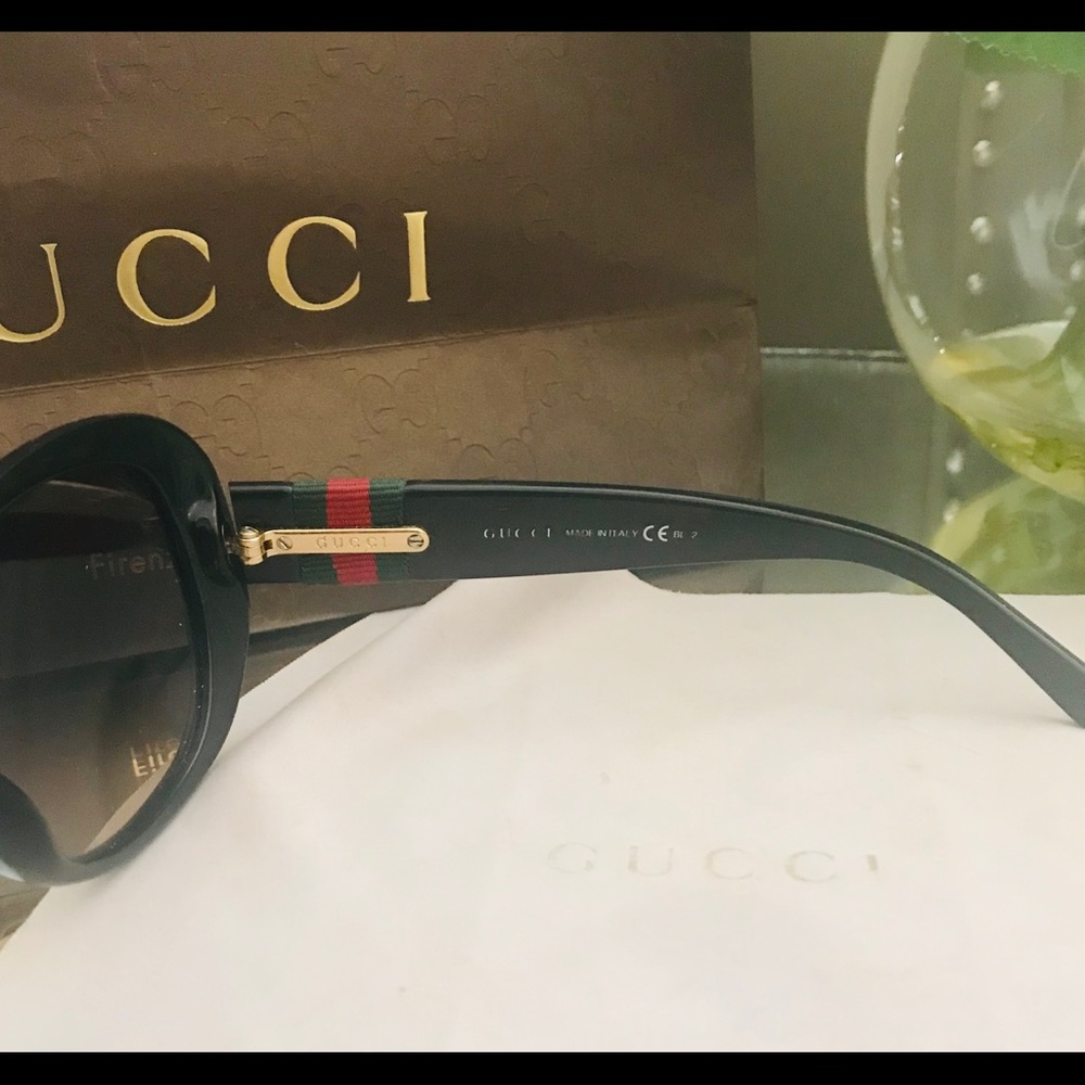Gucci Black Gradient Lens Cat Eye with GG logo - Picture 4 of 7
